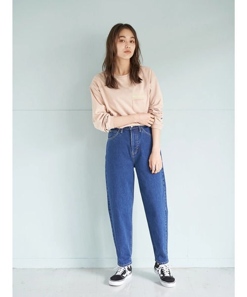 Champion（チャンピオン）の「【別注】Champion×earth　ネオン刺繍長袖Tシャツ ＊（Tシャツ/カットソー・レディース・ホワイト/ブラウン/ピンク・FREE）」の14枚目の写真