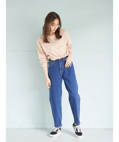 Champion（チャンピオン）の「【別注】Champion×earth　ネオン刺繍長袖Tシャツ ＊（Tシャツ/カットソー・レディース・ホワイト/ブラウン/ピンク・FREE）」の16枚目の写真