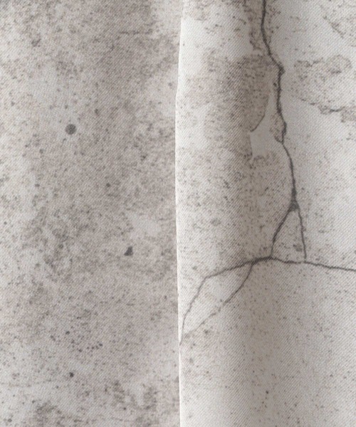 TEVALT（ヴァレット）の「ヴィンテージ　ウォールプリントスカート　レイヤード風パンツ（ドイツ転写プリント）（スカート・レディース・グレー/ミント・38）」の13枚目の写真