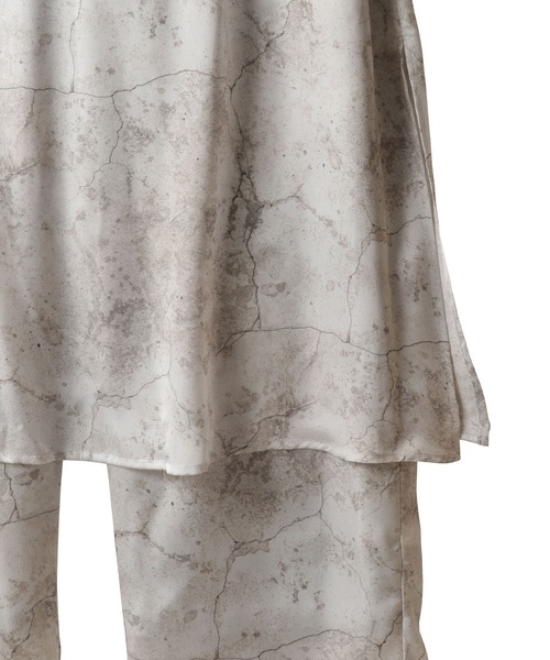 TEVALT（ヴァレット）の「ヴィンテージ　ウォールプリントスカート　レイヤード風パンツ（ドイツ転写プリント）（スカート・レディース・グレー/ミント・38）」の5枚目の写真