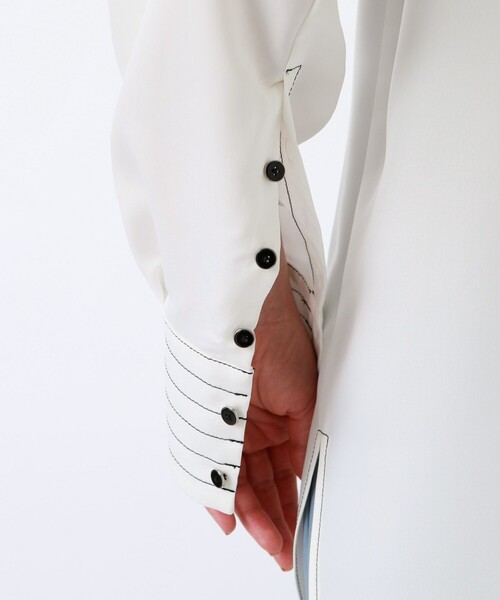 LOVELESS（ラブレス）の「カラー ステッチ 2フェイス シャツ（シャツ/ブラウス・レディース・ブラック/オフホワイト/ベージュ系その他・36/34）」の17枚目の写真