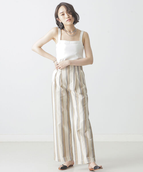 BEAMS LIGHTS(ビームスライツ)の「BEAMS LIGHTS / ストライプ タック ワイドパンツ(その他パンツ・レディース・サックスブルー/ベージュ・36/38)」の5枚目の写真