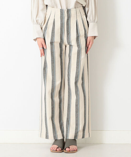 BEAMS LIGHTS(ビームスライツ)の「BEAMS LIGHTS / ストライプ タック ワイドパンツ(その他パンツ・レディース・サックスブルー/ベージュ・36/38)」の12枚目の写真