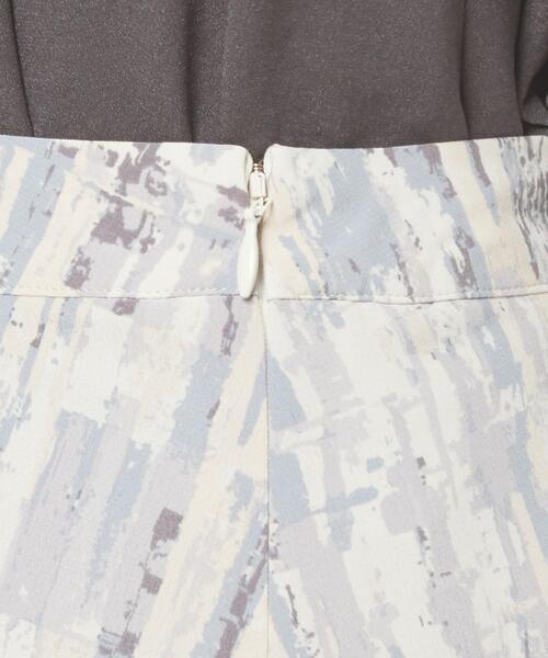 closet story（クローゼットストーリー）の「＜closet story＞□パステル ブラシプリント フレアスカート -手洗い可能-（スカート・レディース・ライトグレー/イエロー・FREE）」の3枚目の写真