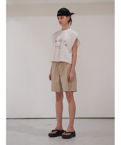 13MONTH（サーティーンマンス）の「【13month】13M SLEEVELESS TOP（Tシャツ/カットソー・レディース・ホワイト/カーキ・M/L）」の3枚目の写真