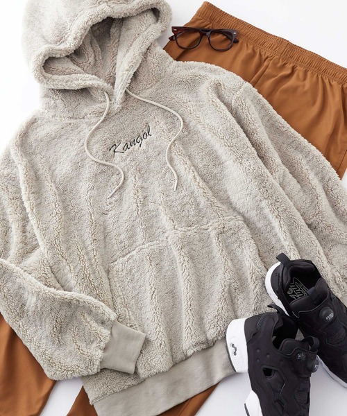 KANGOL(カンゴール)の「KANGOL / カンゴール 別注 シャギーボア ロゴ刺繍 オーバーサイズ プルオーバーパーカー(パーカー・メンズ・アイボリー/ブラウン系その他/グレイッシュベージュ/グレイッシュブルー/ブラック/ベージュ/グレー/ブラウン・M/L)」の7枚目の写真