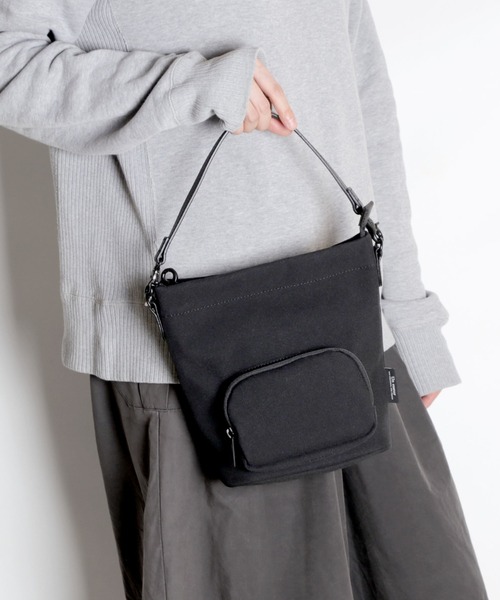Un coeur（アンクール）の「【Un coeur/アンクール】TORO(Ⅱ) 2WAYショルダーバッグ K900159（ショルダーバッグ・レディース・ブラック/ネイビー/グレー・FREE）」の12枚目の写真