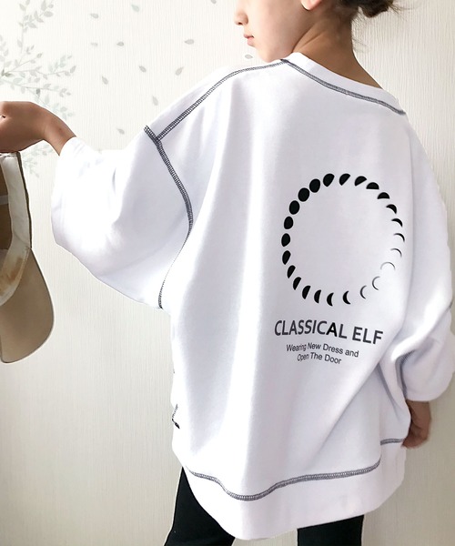 classicalelf（クラシカルエルフ）の「月グラフィックプリントで1+ 配色ステッチbigスウェット（スウェット・キッズ・ホワイト/ブラック・130/140/150/160）」の4枚目の写真