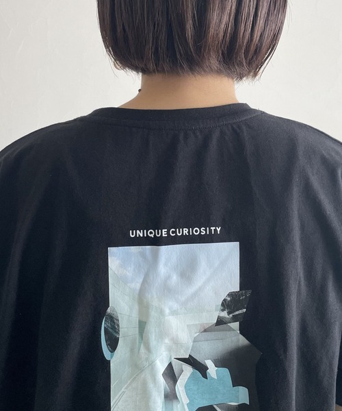 PAGEBOY(ページボーイ)の「モードフォトTシャツ(Tシャツ/カットソー・レディース・オフホワイト/ブラック/チャコールグレー・FREE)」の15枚目の写真