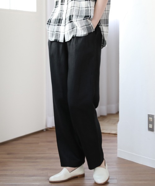 Pao de lo(パオデロ)の「先染めリネンへリンボンパンツ(その他パンツ・レディース・ブラック/ベージュ/オフホワイト・9号/7号)」の2枚目の写真