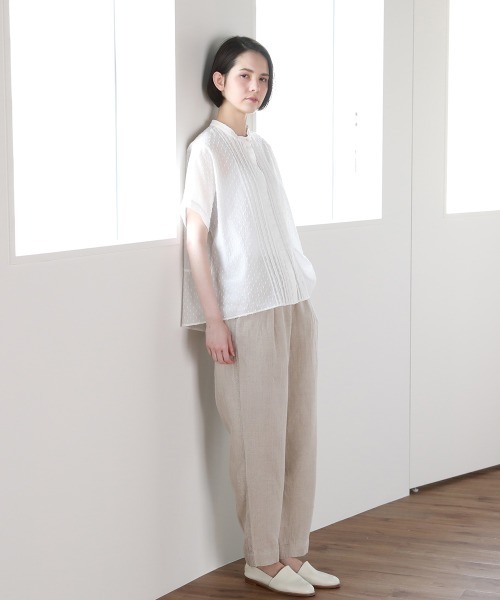 Pao de lo(パオデロ)の「先染めリネンへリンボンパンツ(その他パンツ・レディース・ブラック/ベージュ/オフホワイト・9号/7号)」の11枚目の写真