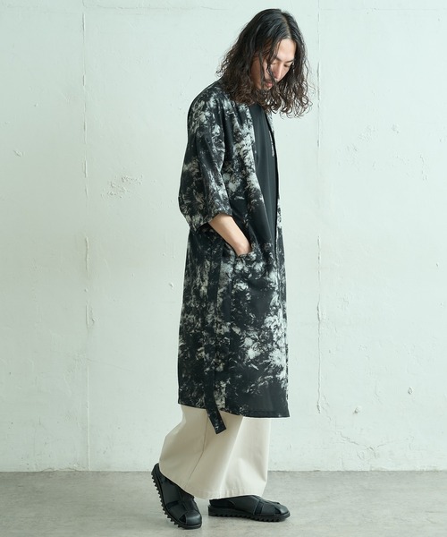 Lui's(ルイス)の「アーティスティックフラワーガウン(シャツ/ブラウス・メンズ・ブラック/ゴールド/ブルー・FREE)」の22枚目の写真