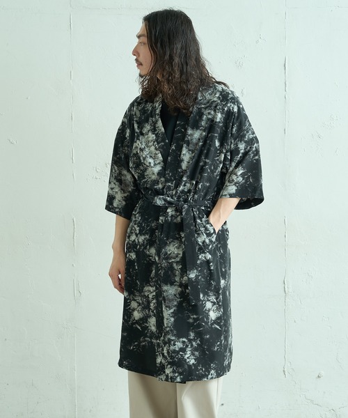 Lui's(ルイス)の「アーティスティックフラワーガウン(シャツ/ブラウス・メンズ・ブラック/ゴールド/ブルー・FREE)」の15枚目の写真