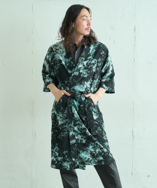 Lui's(ルイス)の「アーティスティックフラワーガウン(シャツ/ブラウス・メンズ・ブラック/ゴールド/ブルー・FREE)」の21枚目の写真