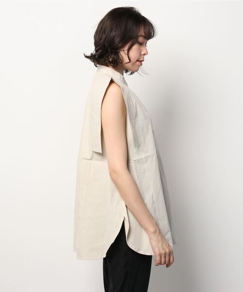 Per sist ence（パーシエンス）の「Per sist ence/パーシエンス　スクエアスリーブシャツ（シャツ/ブラウス・レディース・オフホワイト/ベージュ/ブラック・FREE）」の4枚目の写真