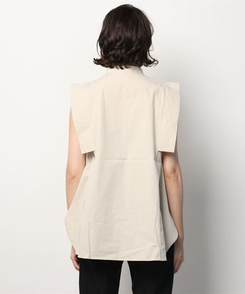 Per sist ence（パーシエンス）の「Per sist ence/パーシエンス　スクエアスリーブシャツ（シャツ/ブラウス・レディース・オフホワイト/ベージュ/ブラック・FREE）」の5枚目の写真