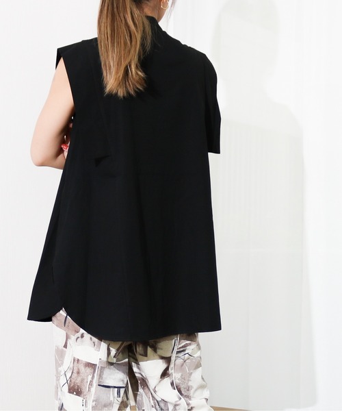 Per sist ence（パーシエンス）の「Per sist ence/パーシエンス　スクエアスリーブシャツ（シャツ/ブラウス・レディース・オフホワイト/ベージュ/ブラック・FREE）」の19枚目の写真