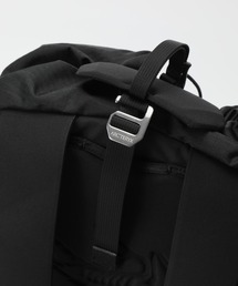 アークテリクス　アロー20 バケットバッグArro20 Bucket Bag シンプルで機能的なバックパックARC'TERYX Arro20 | TWOPEDAL