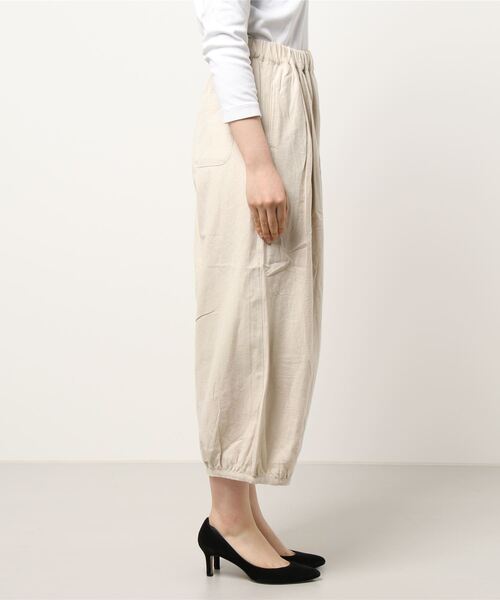 Samansa Mos2(サマンサ モスモス)の「バルーンパンツ(その他パンツ・レディース・ベージュ/キナリ/ブラック・フリ-)」の5枚目の写真