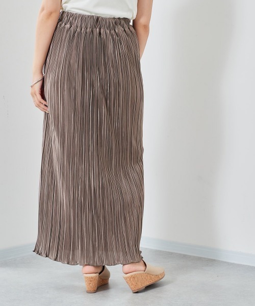 cepo（セポ）の「ランダムプリーツ　タイトスカート（スカート・レディース・ブラック/ブラウン/ブルー・M）」の10枚目の写真