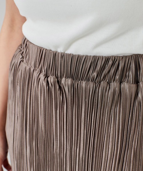 cepo（セポ）の「ランダムプリーツ　タイトスカート（スカート・レディース・ブラック/ブラウン/ブルー・M）」の11枚目の写真