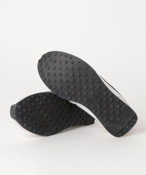 NIKE（ナイキ）の「NIKE ナイキ 17-22WAFFLE TRAINER 2 (PS) KDC6478 100WHITE/BLACK（スニーカー・キッズ・ホワイト系その他・22.0cm/17.0cm/18.0cm/19.0cm/20.0cm/21.0cm）」の3枚目の写真