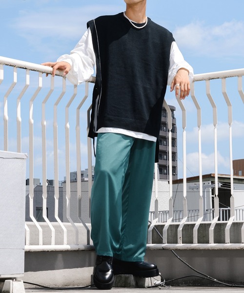 Ellno Loset(エルノロゼット)の「ポリトロトラウザーパンツ(セットアップ対応)(スラックス・メンズ・ブラック/レッド/ブルーグリーン・MEDIUM/LARGE)」の15枚目の写真