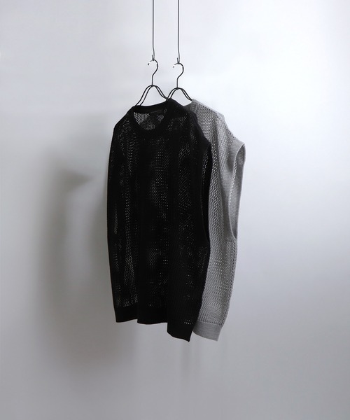 Confirm（コンファーム）の「透かし編み メッシュニットベスト 【Confirm / コンファーム】（ニット/セーター・メンズ・ブラック/グレー・M/L）」の2枚目の写真