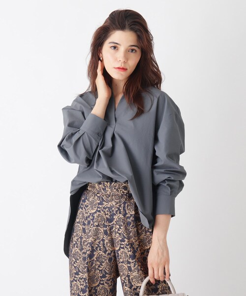 OPAQUE.CLIP（オペークドットクリップ）の「◆Vintageタイプライター　スキッパーシャツ【イージーケア/WEB限定サイズ】（シャツ/ブラウス・レディース・ブラック/ネイビー系2/チャコールグレー/ホワイト系・36/38/40/34/42）」の4枚目の写真