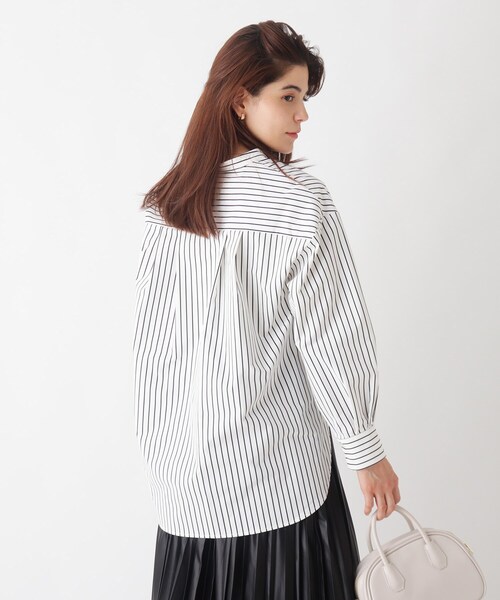 OPAQUE.CLIP（オペークドットクリップ）の「◆Vintageタイプライター　スキッパーシャツ【イージーケア/WEB限定サイズ】（シャツ/ブラウス・レディース・ブラック/ネイビー系2/チャコールグレー/ホワイト系・36/38/40/34/42）」の10枚目の写真