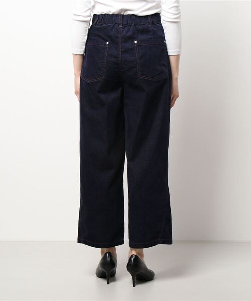 RIVE DROITE(リヴドロワ)の「脚長効果抜群の大人デニム 別珍デニムパンツ(デニムパンツ・レディース・ブラック/ネイビー・FREE)」の4枚目の写真
