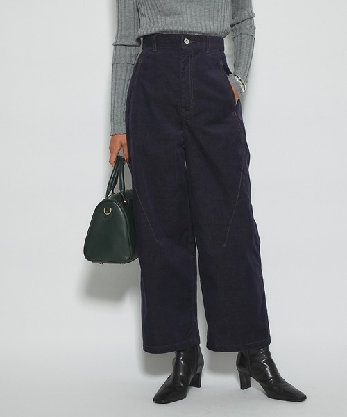 RIVE DROITE(リヴドロワ)の「脚長効果抜群の大人デニム 別珍デニムパンツ(デニムパンツ・レディース・ブラック/ネイビー・FREE)」の2枚目の写真