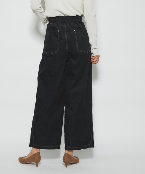 RIVE DROITE(リヴドロワ)の「脚長効果抜群の大人デニム 別珍デニムパンツ(デニムパンツ・レディース・ブラック/ネイビー・FREE)」の1枚目の写真