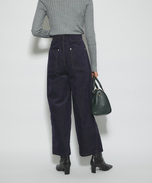 RIVE DROITE(リヴドロワ)の「脚長効果抜群の大人デニム 別珍デニムパンツ(デニムパンツ・レディース・ブラック/ネイビー・FREE)」の16枚目の写真