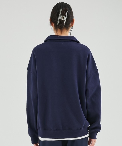 crump(クランプ)の「【crump 】クラシックサークルロゴ カラースウェットシャツ(スウェット・レディース・ブラック/ベージュ/ネイビー・MEDIUM/LARGE/X-LARGE)」の5枚目の写真