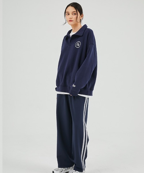 crump(クランプ)の「【crump 】クラシックサークルロゴ カラースウェットシャツ(スウェット・レディース・ブラック/ベージュ/ネイビー・MEDIUM/LARGE/X-LARGE)」の12枚目の写真