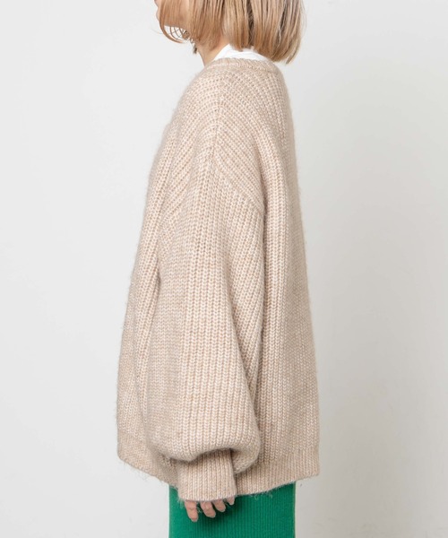 DuKKah(デュカ)の「Dukkah/オーバーサイズカーディガン(カーディガン/ボレロ・レディース・ベージュ/パープル・X-SMALL)」の12枚目の写真