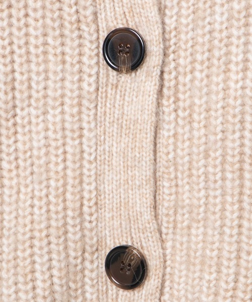 DuKKah(デュカ)の「Dukkah/オーバーサイズカーディガン(カーディガン/ボレロ・レディース・ベージュ/パープル・X-SMALL)」の15枚目の写真