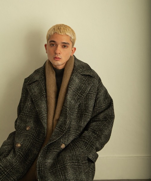 NILWAY（ニルウェイ）の「ボリューミーブークレビッグフリンジマフラー/大判マフラー（マフラー・メンズ・ブラック/グレー/アイボリー/モカ/チャコール・FREE）」の14枚目の写真