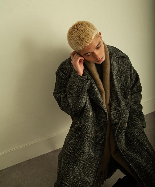 NILWAY（ニルウェイ）の「ボリューミーブークレビッグフリンジマフラー/大判マフラー（マフラー・メンズ・ブラック/グレー/アイボリー/モカ/チャコール・FREE）」の21枚目の写真