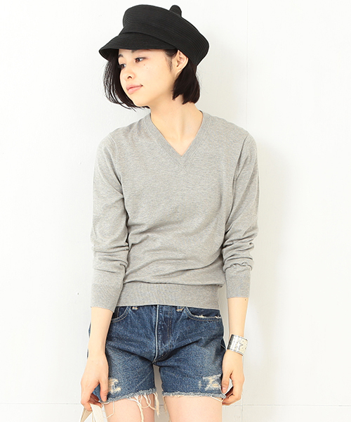 BEAMS BOY（ビームスボーイ）の「○BEAMS BOY / 14ゲージ BB刺繍 Vネック（ニット/セーター・レディース・ホワイト/グレー/レッド/イエロー/ライトブルー/ネイビー・ONE SIZE）」の2枚目の写真