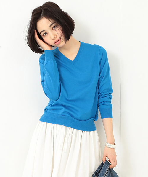 BEAMS BOY（ビームスボーイ）の「○BEAMS BOY / 14ゲージ BB刺繍 Vネック（ニット/セーター・レディース・ホワイト/グレー/レッド/イエロー/ライトブルー/ネイビー・ONE SIZE）」の3枚目の写真