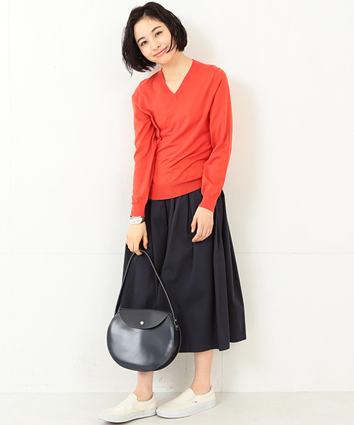 BEAMS BOY（ビームスボーイ）の「○BEAMS BOY / 14ゲージ BB刺繍 Vネック（ニット/セーター・レディース・ホワイト/グレー/レッド/イエロー/ライトブルー/ネイビー・ONE SIZE）」の17枚目の写真