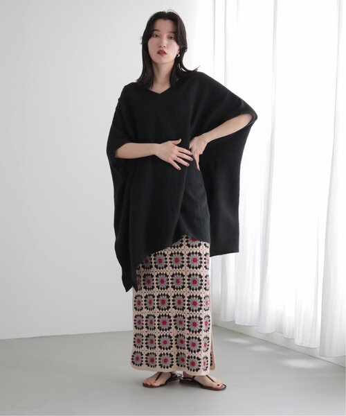 MJUKA.(ミューカ)の「AZUMADAKI DYEING WAFFLE PONCHO BLOUSE(シャツ/ブラウス・レディース・オフホワイト/サックスブルー/ブラック・FREE)」の7枚目の写真