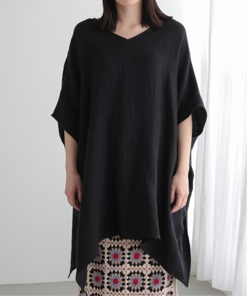 MJUKA.(ミューカ)の「AZUMADAKI DYEING WAFFLE PONCHO BLOUSE(シャツ/ブラウス・レディース・オフホワイト/サックスブルー/ブラック・FREE)」の10枚目の写真