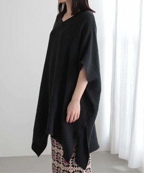 MJUKA.(ミューカ)の「AZUMADAKI DYEING WAFFLE PONCHO BLOUSE(シャツ/ブラウス・レディース・オフホワイト/サックスブルー/ブラック・FREE)」の11枚目の写真