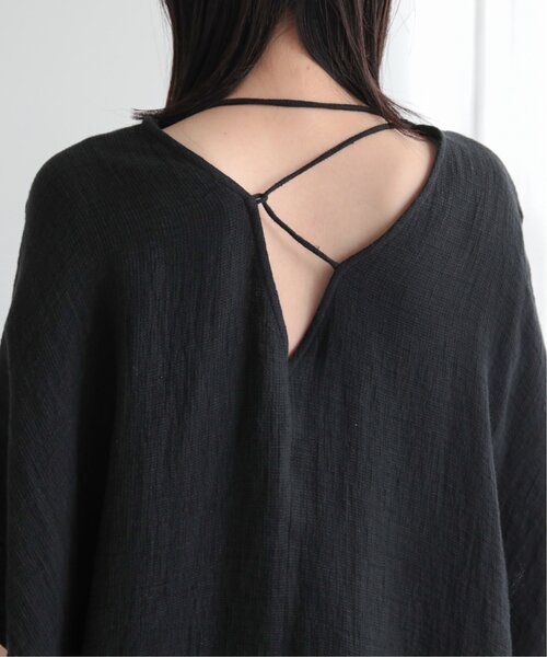 MJUKA.(ミューカ)の「AZUMADAKI DYEING WAFFLE PONCHO BLOUSE(シャツ/ブラウス・レディース・オフホワイト/サックスブルー/ブラック・FREE)」の13枚目の写真