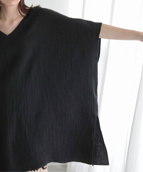 MJUKA.(ミューカ)の「AZUMADAKI DYEING WAFFLE PONCHO BLOUSE(シャツ/ブラウス・レディース・オフホワイト/サックスブルー/ブラック・FREE)」の16枚目の写真