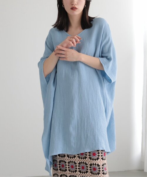 MJUKA.(ミューカ)の「AZUMADAKI DYEING WAFFLE PONCHO BLOUSE(シャツ/ブラウス・レディース・オフホワイト/サックスブルー/ブラック・FREE)」の19枚目の写真