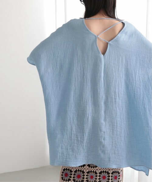 MJUKA.(ミューカ)の「AZUMADAKI DYEING WAFFLE PONCHO BLOUSE(シャツ/ブラウス・レディース・オフホワイト/サックスブルー/ブラック・FREE)」の21枚目の写真